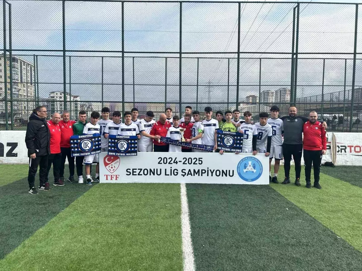 Ünye U16 Takımı Şampiyon Oldu