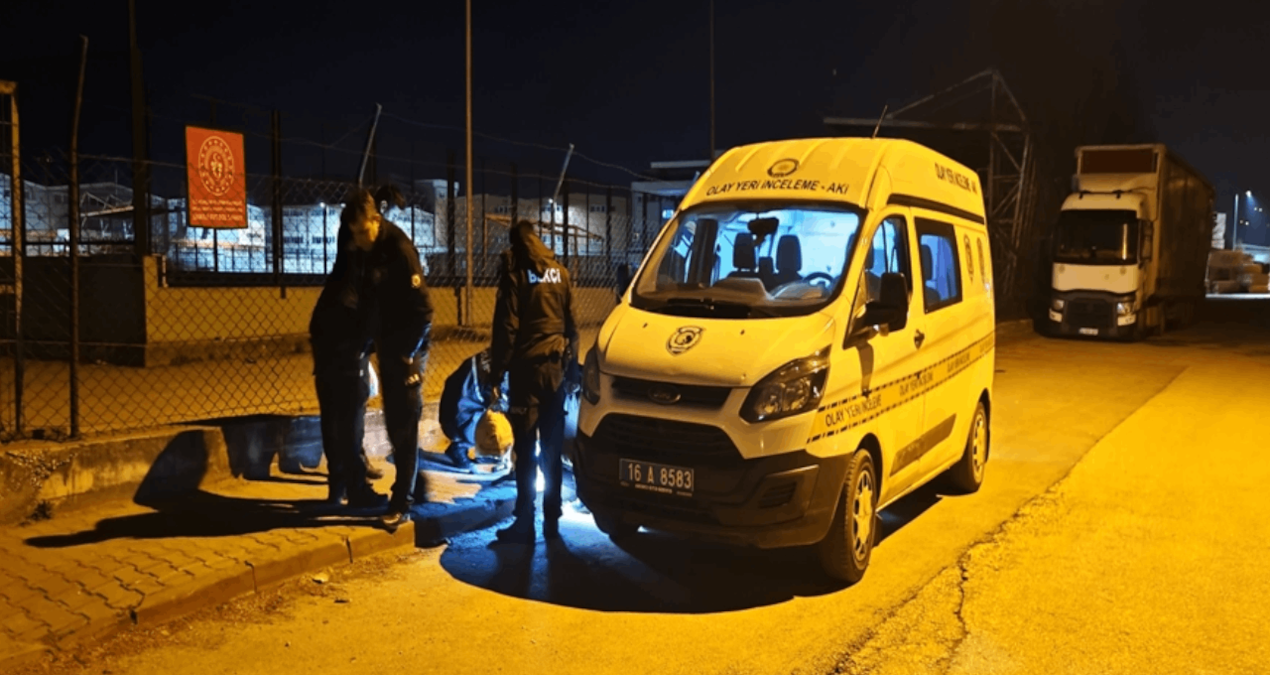 Bursa’da, büfe hırsızları yakalandı