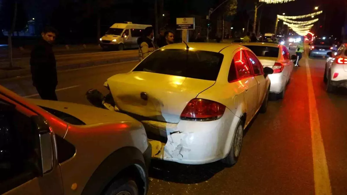 Malatya’da Zincirleme Trafik Kazası: 1 Yaralı